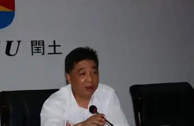 廣匯集團(tuán)董事長(zhǎng)最新消息，墜樓事件深度解析，廣匯集團(tuán)董事長(zhǎng)最新消息與墜樓事件內(nèi)幕揭秘