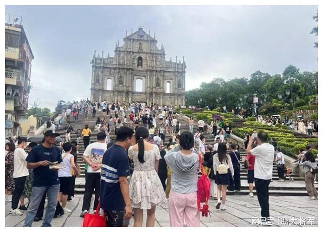澳門一碼一肖一待一中四不像，探索與解析，澳門一碼一肖一待一中四不像，深度解析與探索